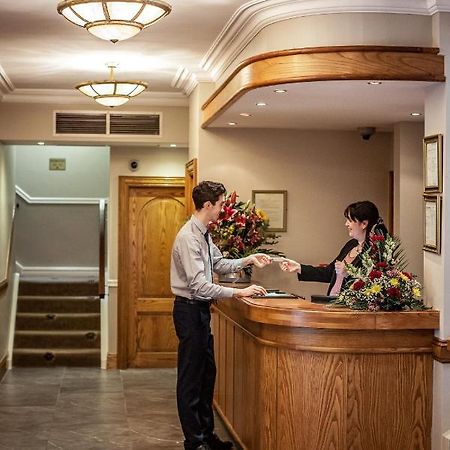 Gullane'S Hotel Ballinasloe Exterior photo